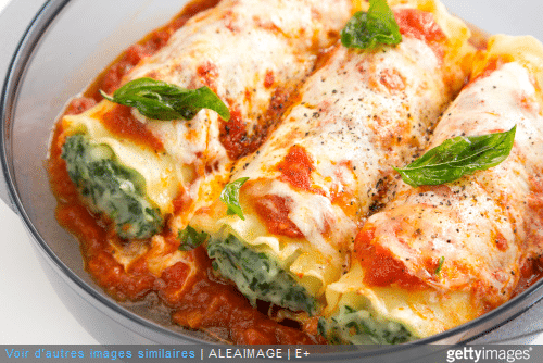 Avec une sauce béchamel ou tomate, les cannelloni au brocciu sont typiques de la cuisine corse.